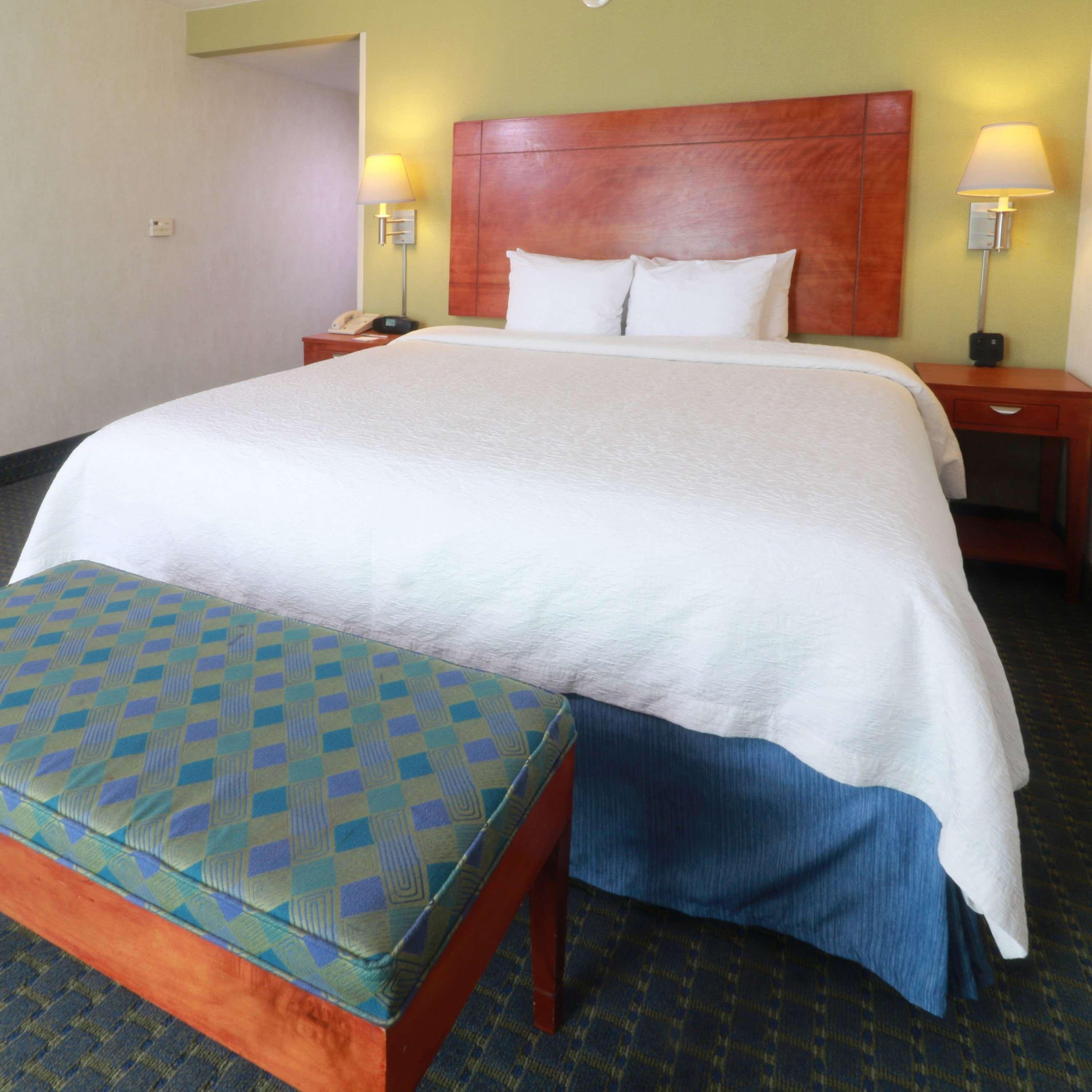 Hotel Hampton By Hilton Reynosa Zona Industrial Esterno foto