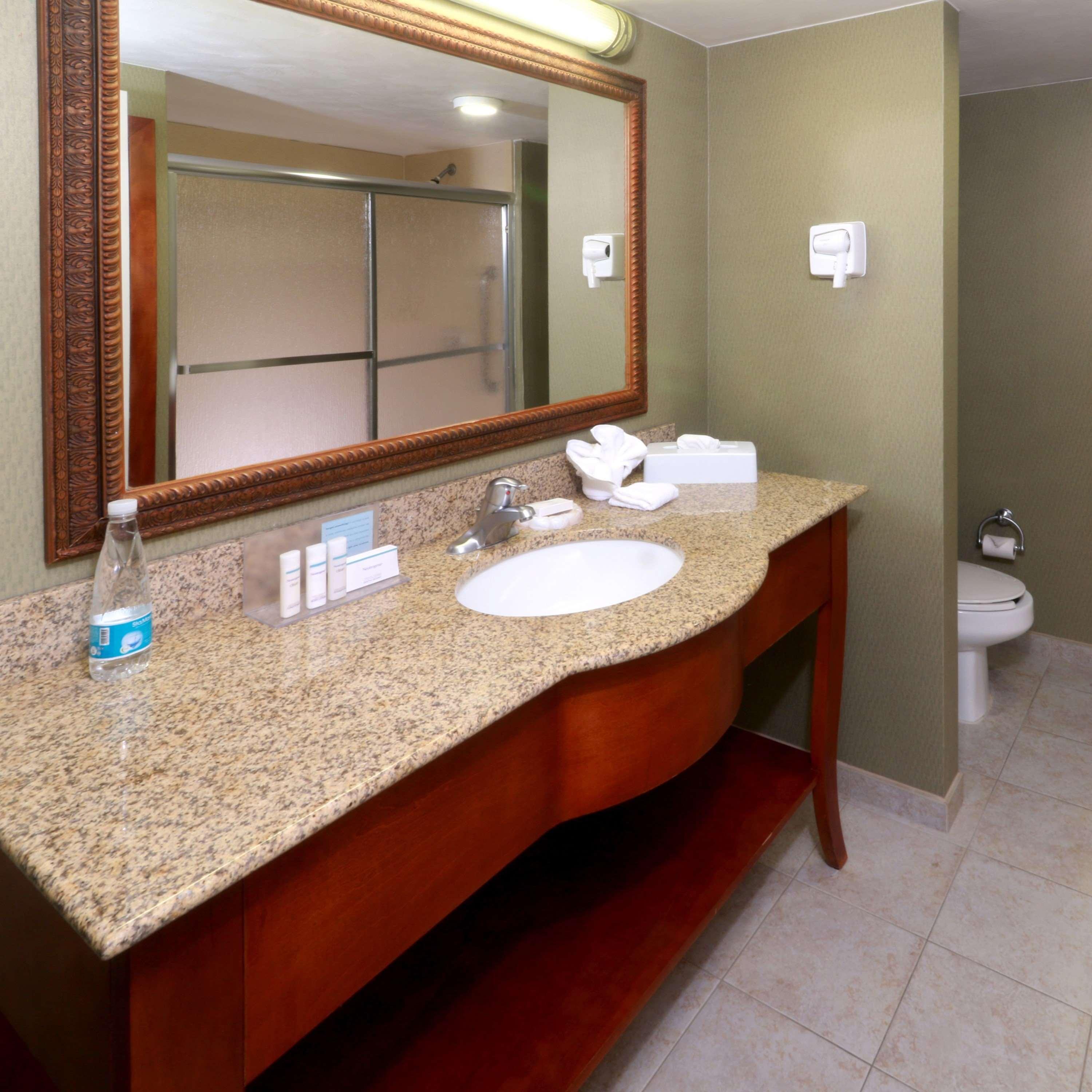 Hotel Hampton By Hilton Reynosa Zona Industrial Esterno foto