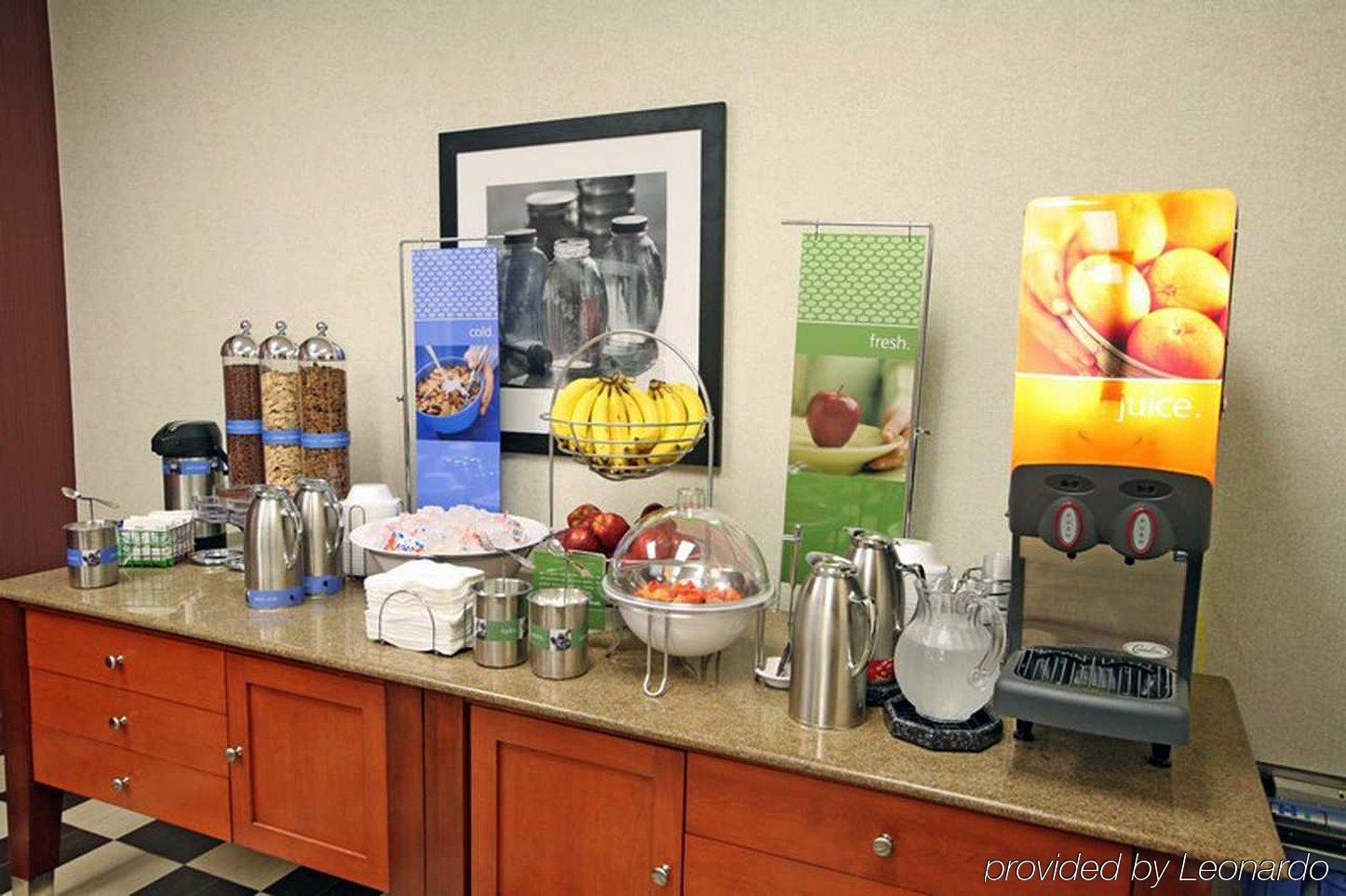 Hotel Hampton By Hilton Reynosa Zona Industrial Ristorante foto