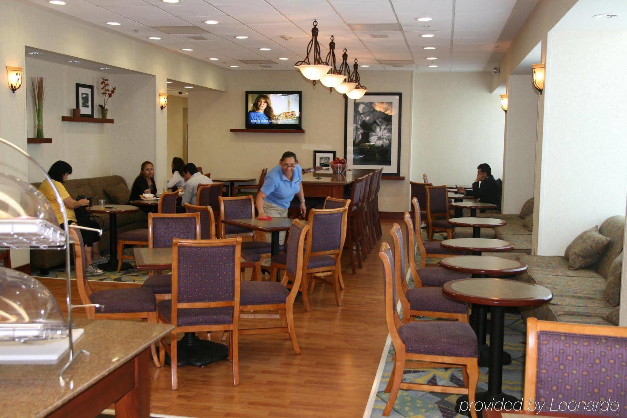 Hotel Hampton By Hilton Reynosa Zona Industrial Esterno foto